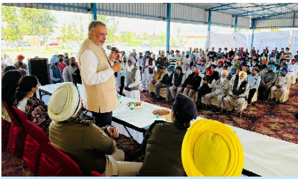 ‘ਯੁੱਧ ਨਸ਼ਿਆਂ ਵਿਰੁੱਧ’ ਜਾਰੀ -‘ਨਸ਼ੇ ਵਿਕਣ ਦੀ ਸੂਚਨਾ ਨੇੜਲੀ ਪੁਲਿਸ ਜਾਂ ਨਸ਼ਾ ਵਿਰੋਧੀ ਹੈਲਪ ਲਾਈਨ ਨੰਬਰ 9779100200 ‘ਤੇ ਦਿੱਤੀ ਜਾਵੇ’ – ਸਿਹਤ ਮੰਤਰੀ ਡਾ. ਬਲਬੀਰ ਸਿੰਘ ਨੇ ਮੁਹਿੰਮ ਦਾ ਲਿਆ ਜਾਇਜ਼ਾ 