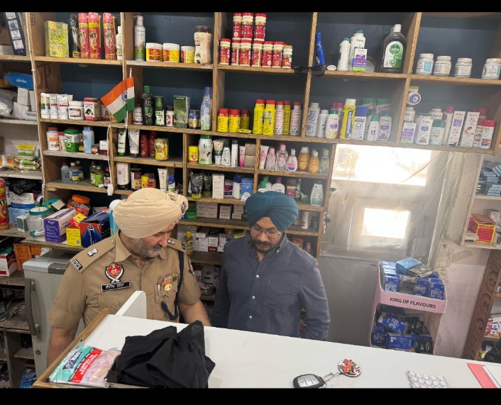 ਸਿਵਲ ਅਧਿਕਾਰੀਆਂ ਦੀ ਅਗਵਾਈ ਵਿੱਚ ਮੋਗਾ ਪੁਲਿਸ ਨੇ ਚਲਾਈ ਮੈਡੀਕਲ ਸਟੋਰਾਂ ਦੀ ਸਪੈਸ਼ਲ ਚੈਕਿੰਗ ਮੁਹਿੰਮ
