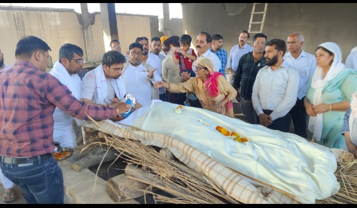 ਮੋਗਾ ਦੇ ਡਿਪਟੀ ਕਮਿਸ਼ਨਰ ਸਾਗਰ ਸੇਤੀਆ ਨੂੰ ਸਦਮਾ, ਮਾਤਾ ਦਾ ਦਿਹਾਂਤ