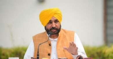 ਪੰਜਾਬ ਦੇ CM ਮਾਨ ਨੇ ਰਾਜਸਥਾਨ ਬਾਰਡਰ ਤੇ ਤਾਇਨਾਤ ਫੌਜ ਨੂੰ ਵਾਧੂ ਪਾਣੀ ਦੇਣ ਦੇ ਦਿੱਤੇ ਆਦੇਸ਼,’ਫੌਜ ਲਈ ਪਾਣੀ ਤਾਂ ਕੀ ਸਾਡਾ ਖੂਨ ਵੀ ਹਾਜ਼ਰ’