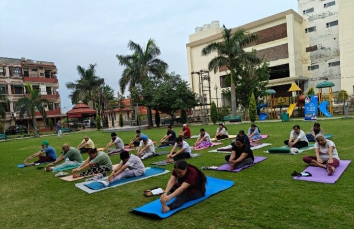 ਯੋਗ ਲੋਕਾਂ ਨੂੰ ਦੇ ਰਿਹਾ ਹੈ ਨਿਰੋਗ ਜੀਵਨ – ਐਸ.ਡੀ.ਐਮ. ਮੋਹਾਲੀ : ਦਮਨਦੀਪ ਕੌਰ