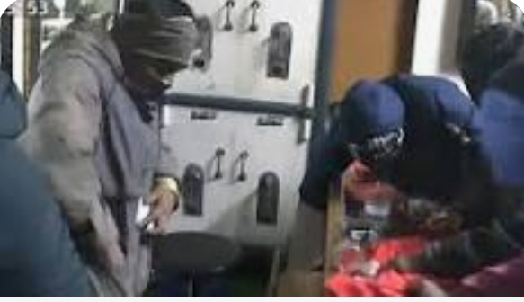 ਬਹਾਦਰਗੜ੍ਹ ਦੇ ਲਾਈਨਪਾਰ ਇਲਾਕੇ ’ਚ ਡੀਸੀ ਜਵੈਲਰਜ਼ ਦਾ ਸ਼ਟਰ ਤੋੜ ਕੇ ਲੱਖਾਂ ਦੀ ਚੋਰੀ,ਇਲਾਕੇ’ਚ ਦਹਿਸ਼ਤ