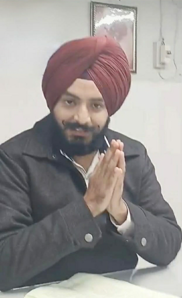 ਖੰਨਾ ਦੇ ਨਾਇਬ ਤਹਿਸੀਲਦਾਰ ਸ੍ਰ. ਮਨਪ੍ਰੀਤ ਸਿੰਘ ਨੇ ਲੋਹੜੀ ਦੇ ਤਿਉਹਾਰ ਤੇ ਸਮੂੰਹ ਖੰਨਾ ਨਿਵਾਸੀਆਂ ਨੂੰ ਸ਼ੁੱਭ ਕਾਮਨਾਵਾਂ ਦਿੱਤੀਆਂ 