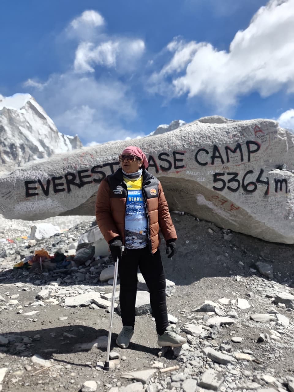 “Where Willpower Wins: Polio Survivor Ludhiana’s Doctor Rupinder Kaur Reaches Everest Base Camp”